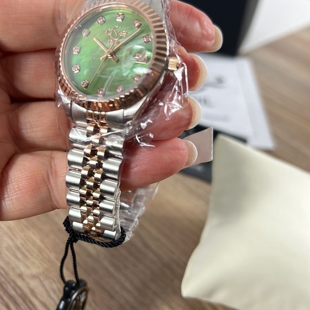 NEW Gevril Swiss watch from the Naples collection sapphire diamond watch - Picture 7 of 12